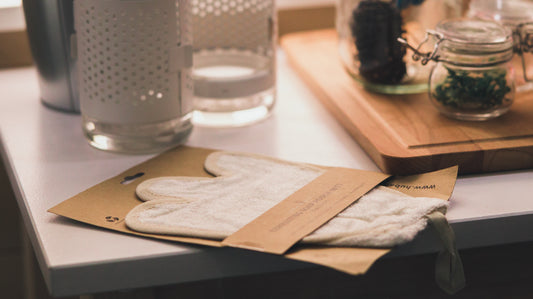 Bamboo mitt on table